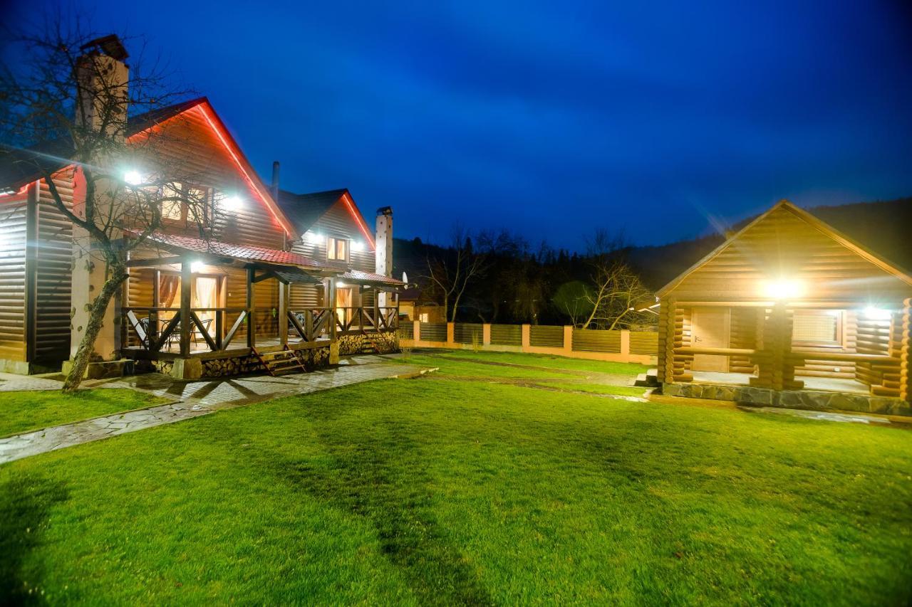 Private House Scherbovets ズデンニュオ エクステリア 写真